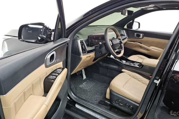 2025 Kia Sorento с пробегом 2 963 км