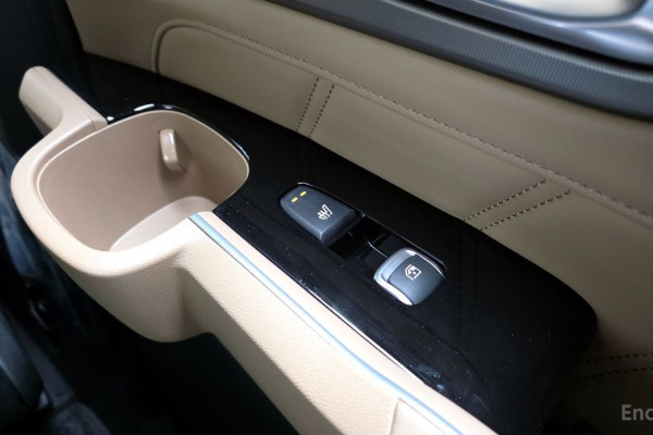 2024 Kia Sorento с пробегом 5 465 км