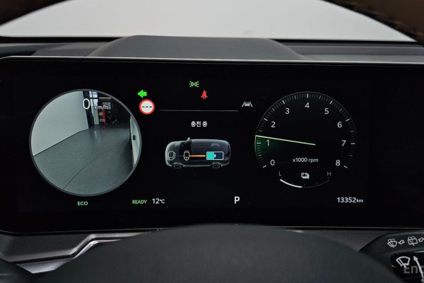 2024 Kia Sorento с пробегом 13 352 км