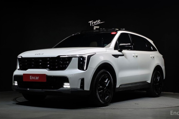 2024 Kia Sorento с пробегом 11 680 км