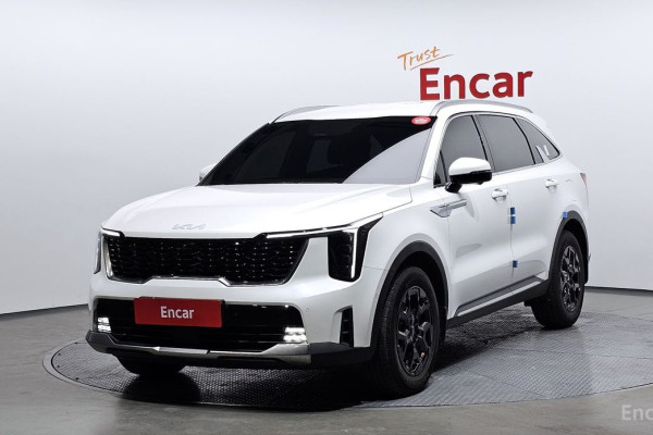 2024 Kia Sorento с пробегом 23 941 км