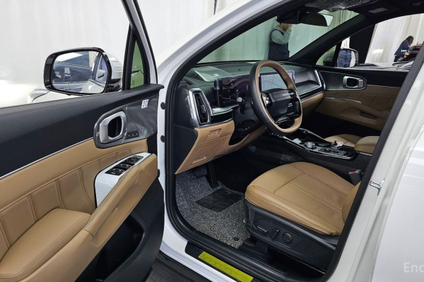 2025 Kia Sorento с пробегом 3 319 км