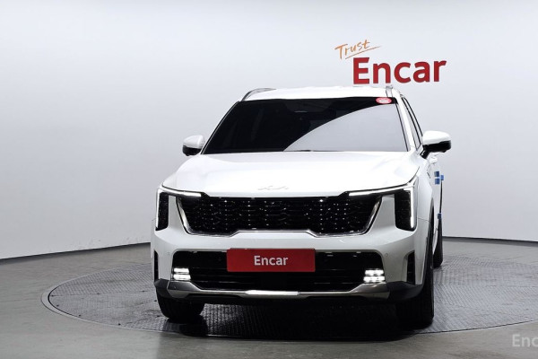 2024 Kia Sorento с пробегом 23 941 км