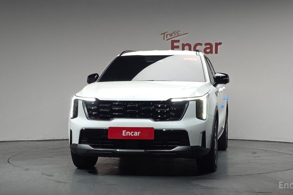 2024 Kia Sorento с пробегом 14 726 км