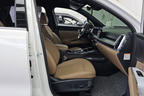 2025 Kia Sorento с пробегом 3 319 км