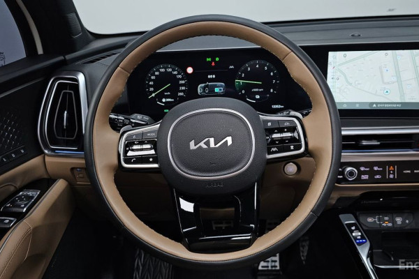 2024 Kia Sorento с пробегом 13 352 км