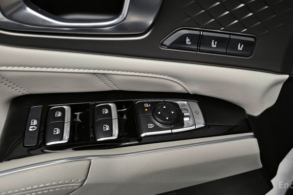 2024 Kia Sorento с пробегом 21 746 км