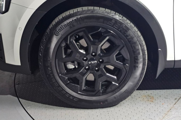 2024 Kia Sorento с пробегом 15 718 км