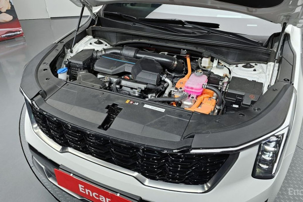 2025 Kia Sorento с пробегом 11 202 км