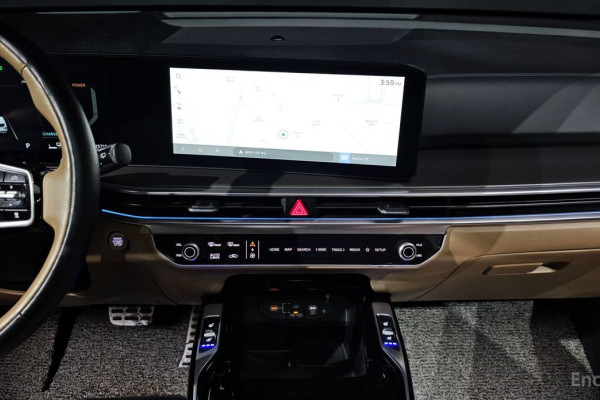 2024 Kia Sorento с пробегом 15 718 км