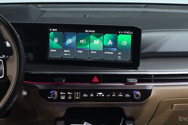 2024 Kia Sorento с пробегом 14 726 км