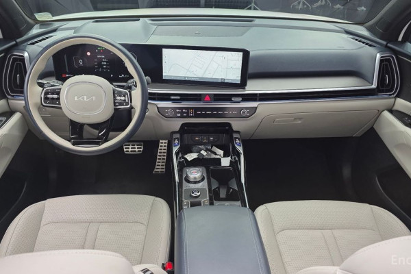 2025 Kia Sorento с пробегом 11 202 км