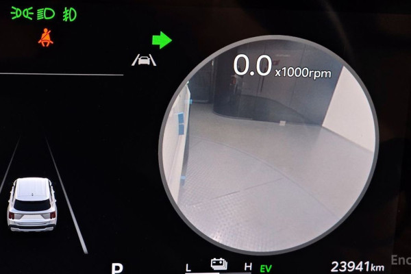 2024 Kia Sorento с пробегом 23 941 км