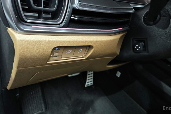 2024 Kia Sorento с пробегом 23 941 км