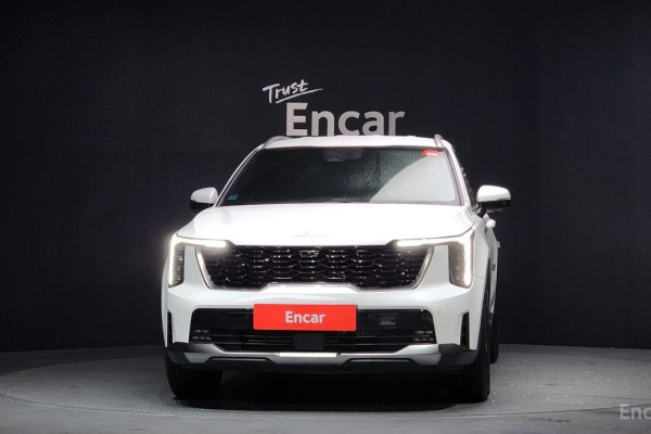 2025 Kia Sorento с пробегом 9 382 км