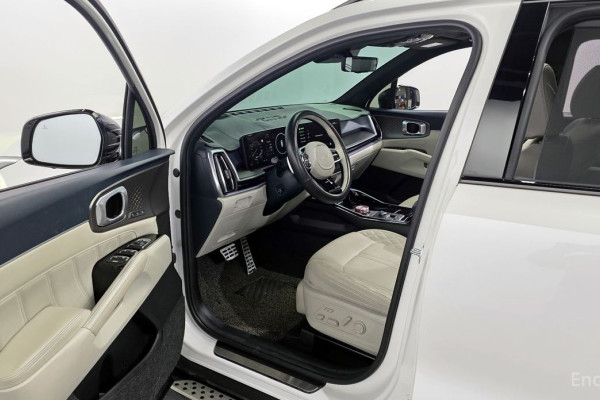 2024 Kia Sorento с пробегом 22 152 км