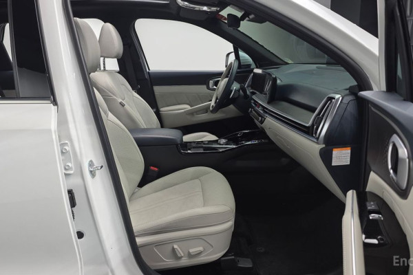 2025 Kia Sorento с пробегом 11 202 км