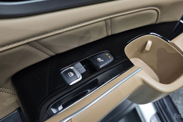 2024 Kia Sorento с пробегом 15 718 км