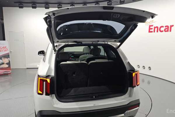 2025 Kia Sorento с пробегом 11 202 км