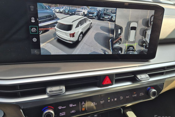 2024 Kia Sorento с пробегом 9 108 км