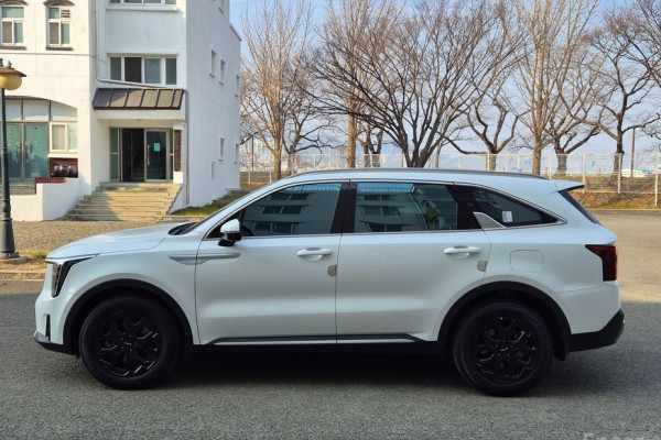 2024 Kia Sorento с пробегом 24 515 км