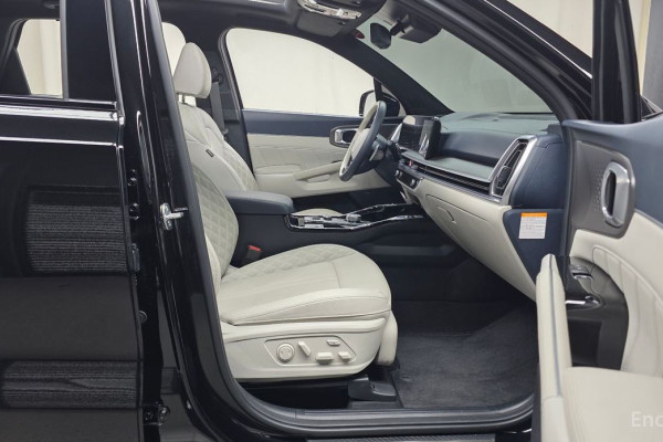 2024 Kia Sorento с пробегом 24 163 км