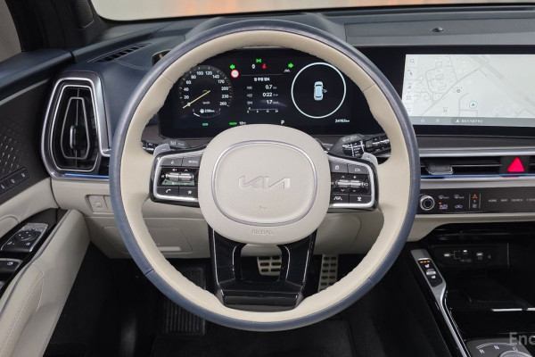 2024 Kia Sorento с пробегом 24 163 км