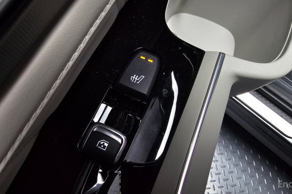 2023 Kia Sorento с пробегом 27 254 км