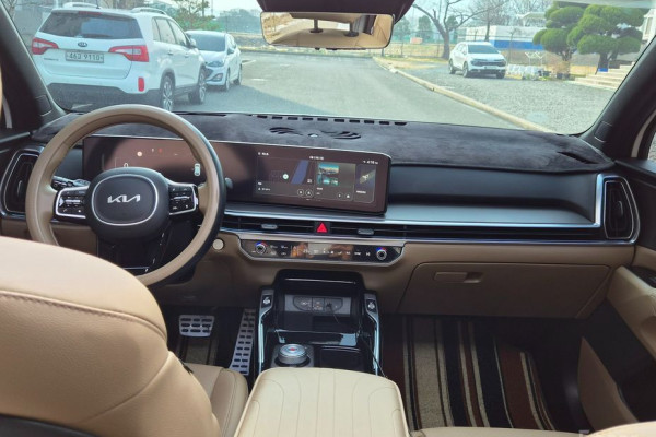 2024 Kia Sorento с пробегом 24 515 км