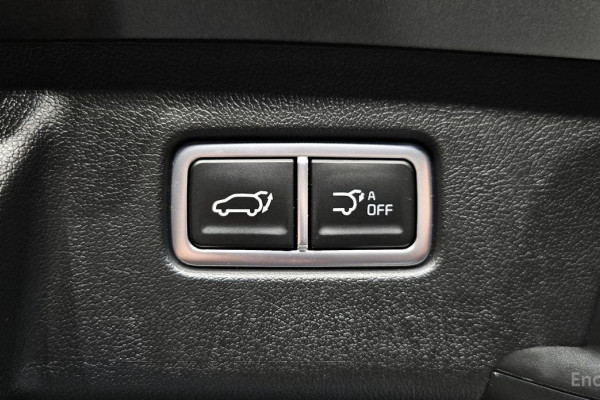 2023 Kia Sorento с пробегом 27 254 км