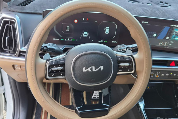 2024 Kia Sorento с пробегом 24 515 км