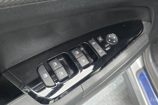 2022 Kia Sportage с пробегом 98 019 км