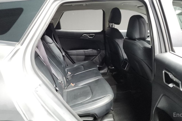 2022 Kia Sportage с пробегом 49 120 км