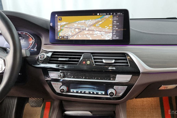 2022 BMW 6 серии с пробегом 114 908 км