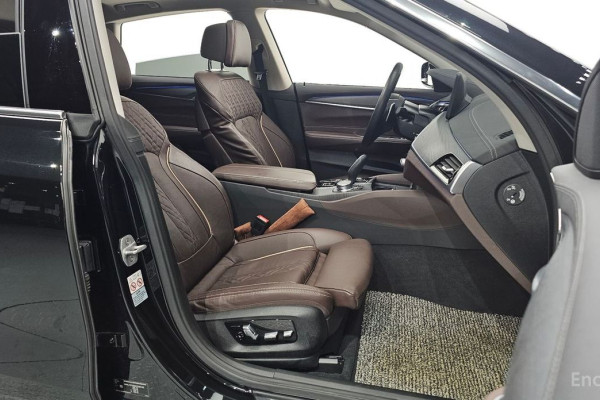 2021 BMW 6 серии с пробегом 51 039 км