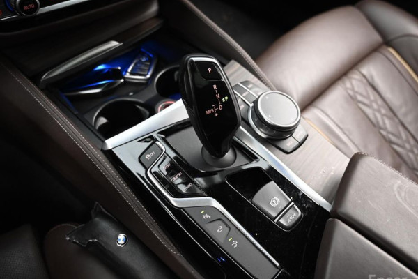 2020 BMW 6 серии с пробегом 83 637 км