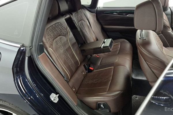 2021 BMW 6 серии с пробегом 50 323 км