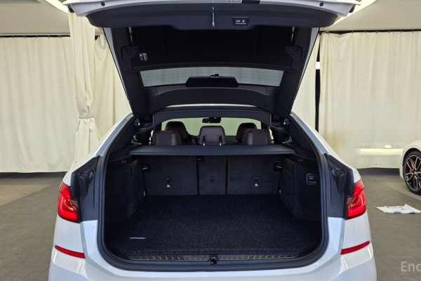 2021 BMW 6 серии с пробегом 73 978 км