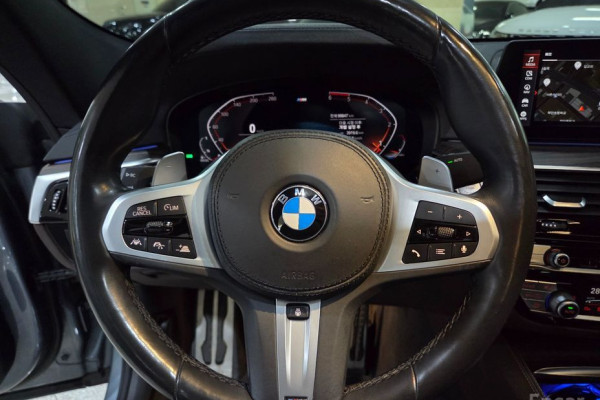 2020 BMW 6 серии с пробегом 99 842 км