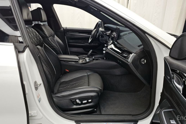 2021 BMW 6 серии с пробегом 105 485 км