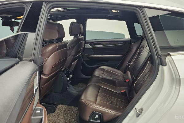 2020 BMW 6 серии с пробегом 52 781 км