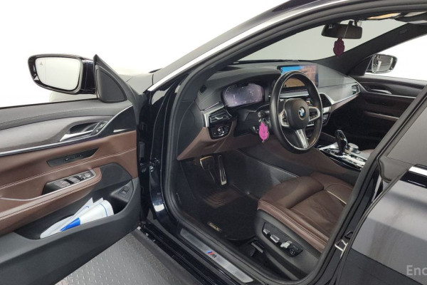 2021 BMW 6 серии с пробегом 50 750 км