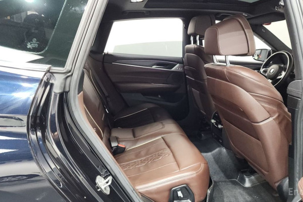 2021 BMW 6 серии с пробегом 50 750 км