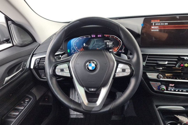 2021 BMW 6 серии с пробегом 57 700 км