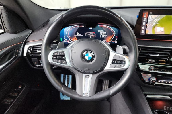 2022 BMW 6 серии с пробегом 60 475 км