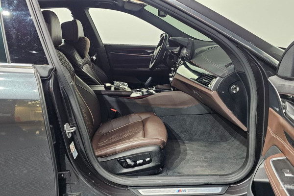 2021 BMW 6 серии с пробегом 64 499 км