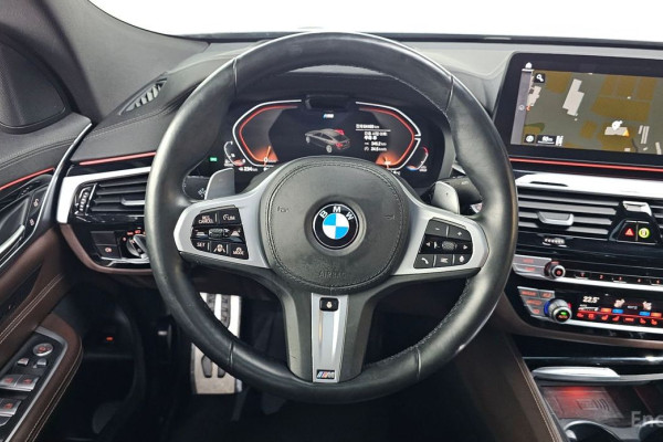 2021 BMW 6 серии с пробегом 64 499 км