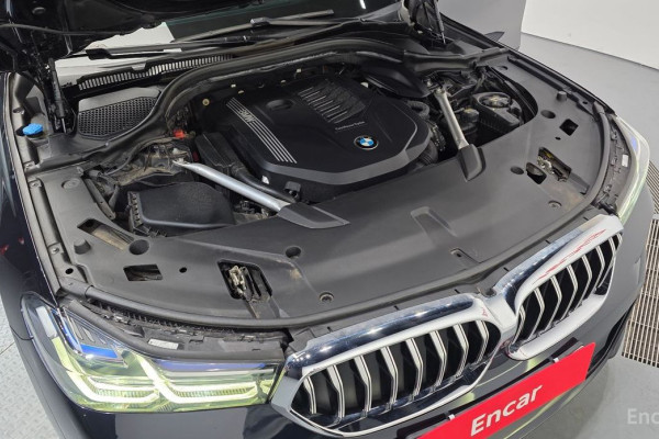 2022 BMW 6 серии с пробегом 75 699 км