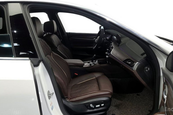 2020 BMW 6 серии с пробегом 64 090 км