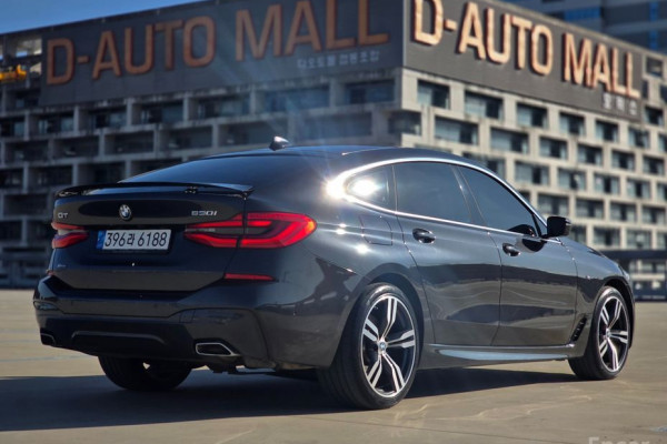 2022 BMW 6 серии с пробегом 90 707 км